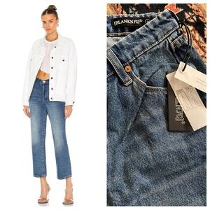 NWT Revolve BlankNYC Baxter Ribcage V-Front Straight Leg Jeans 26 v front ankle